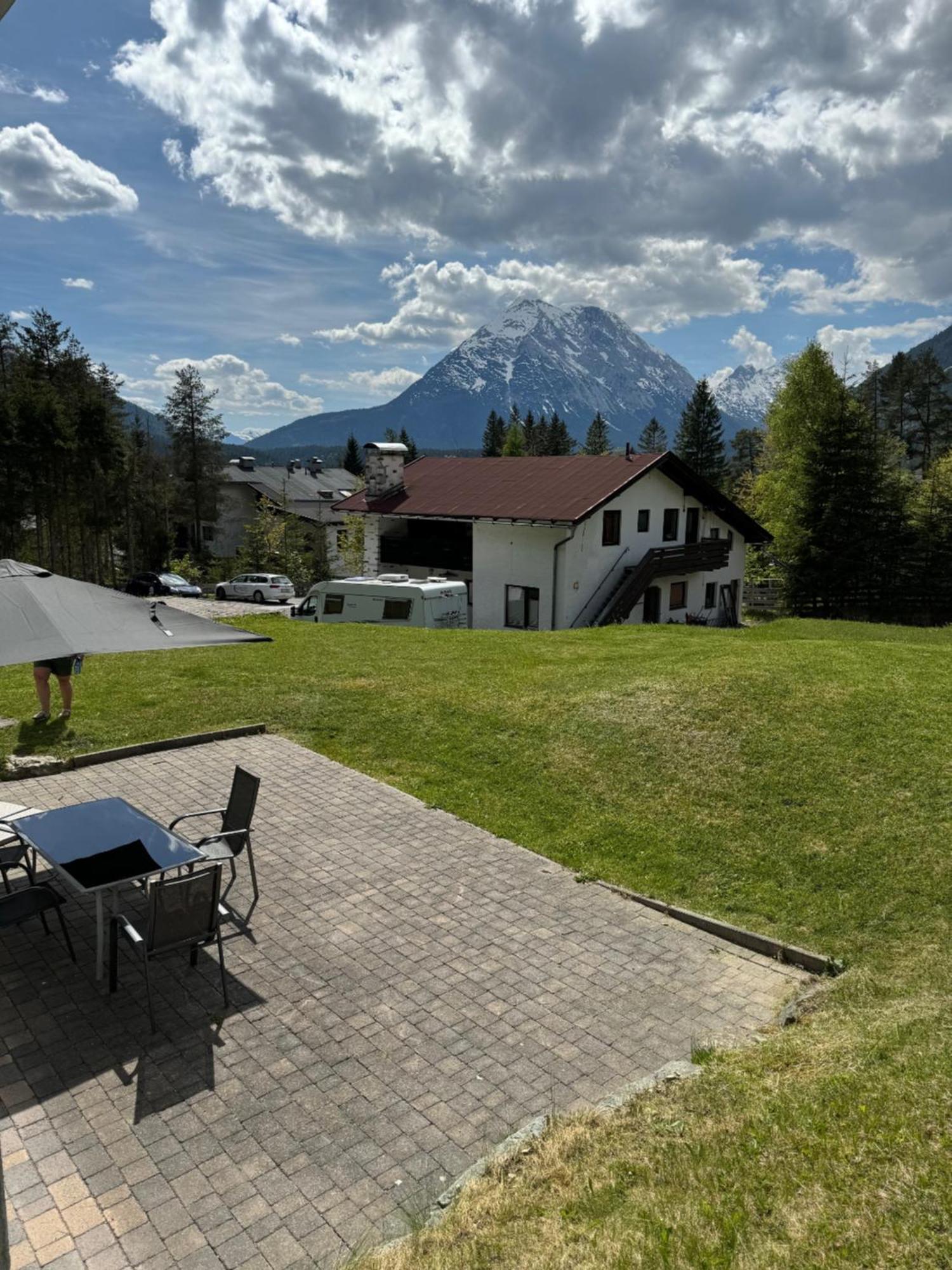 Alpenmond Appartment Halbmond Leutasch Luaran gambar
