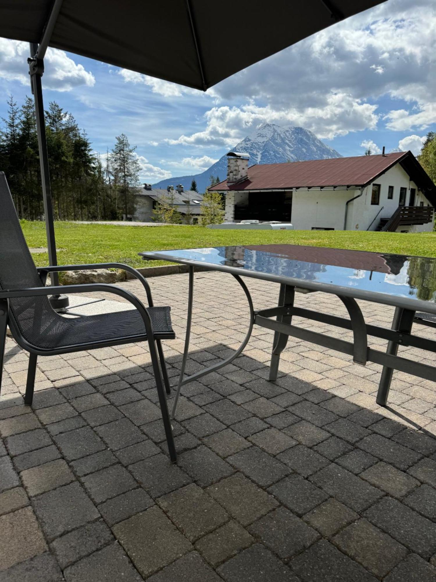 Alpenmond Appartment Halbmond Leutasch Luaran gambar